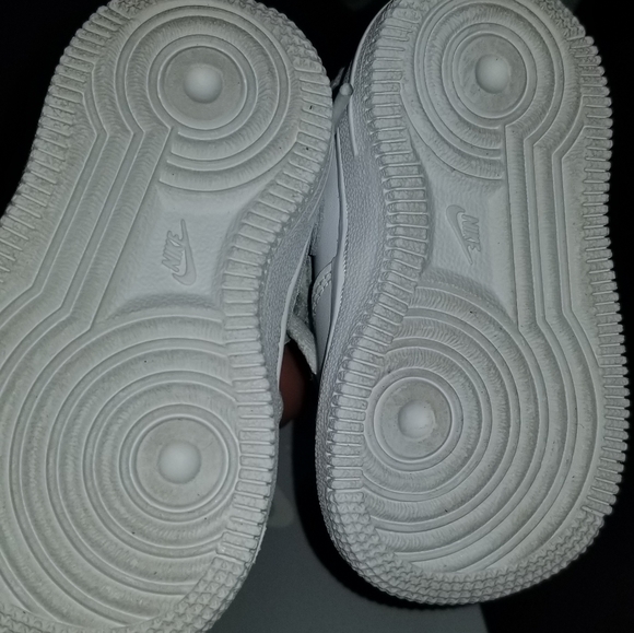 Toddler nike air force 1's - Picture 4 of 6